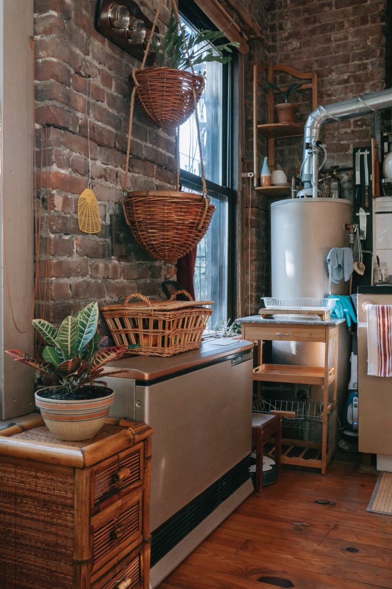 Beroemdheden Elektrische boiler met thermostaat en verwarmingselement voor efficiënte warmwatervoorziening in huis